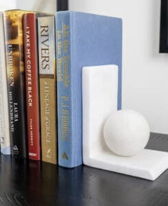 Bookend